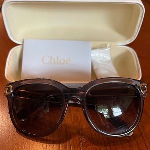 Chloé Grey CE679S-035-54 100% UV Sunglasses